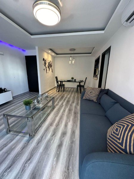 Apartamento en venta de 3 Habitaciones en San isidro. 